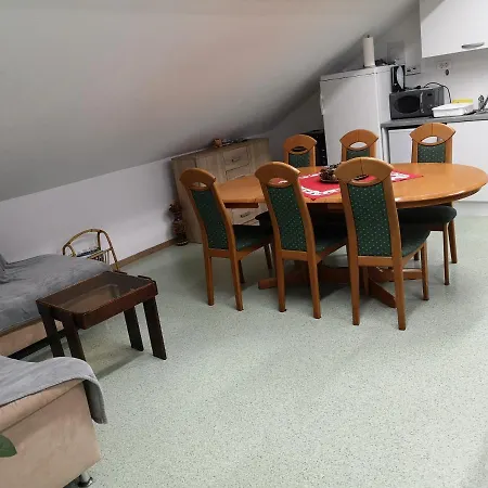 Daire Apartma Jutersek