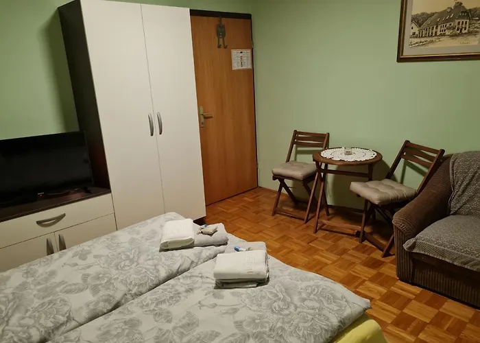 Apartma Jutersek *