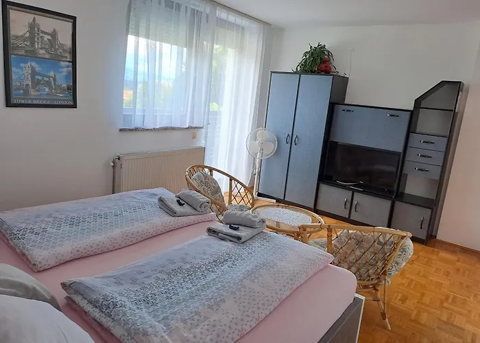 Apartma Jutersek *